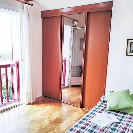 Holiday Lukuchenia Tatil Evi